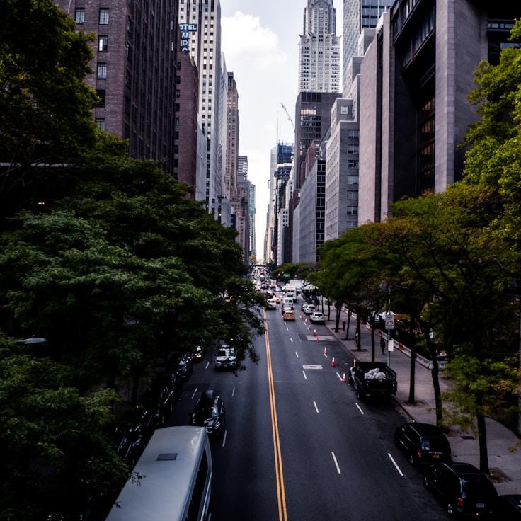 Family routine and school logistics in Milano